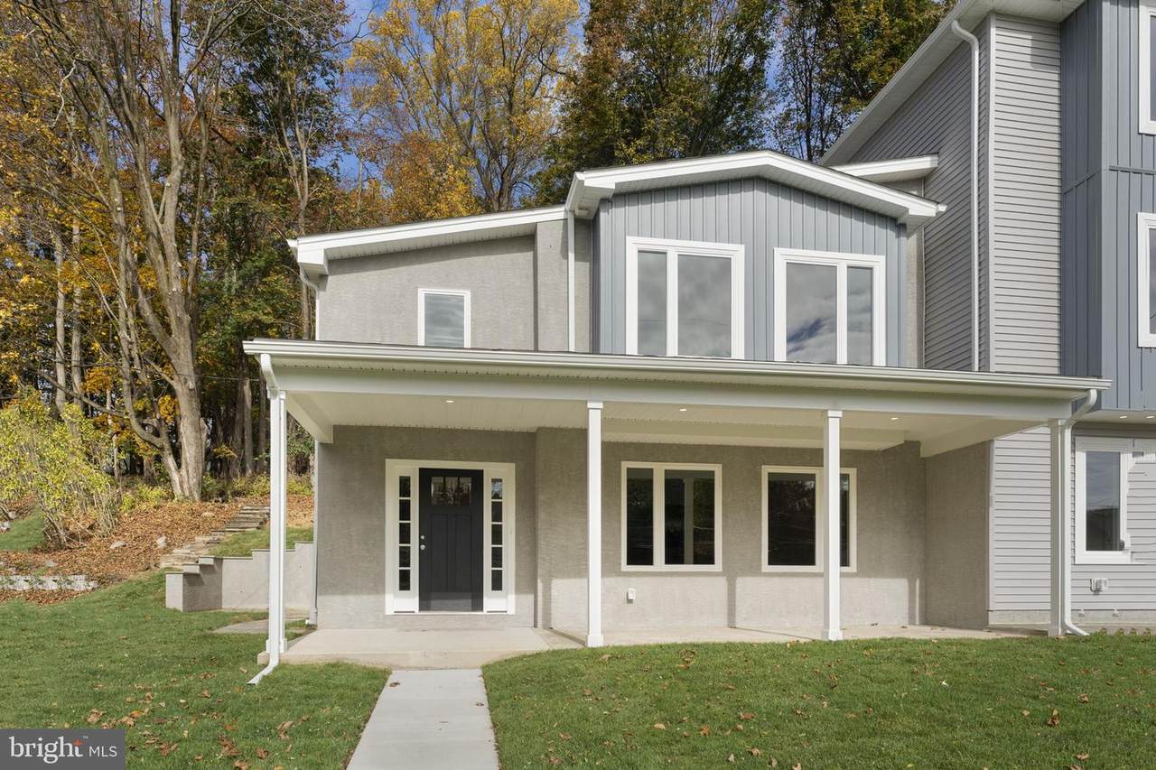 151 Old Lincoln Highway - Photo 1