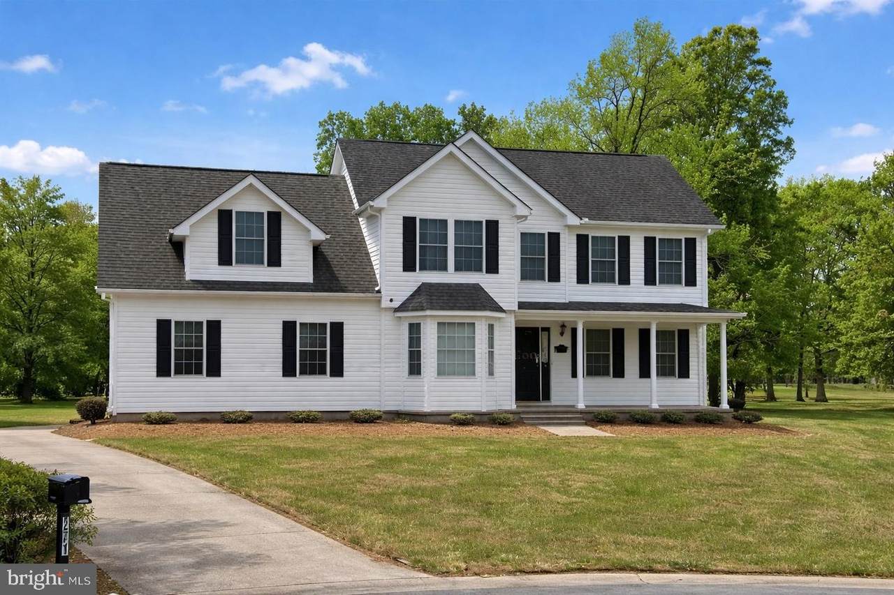 271 Ashton Court - Photo 1