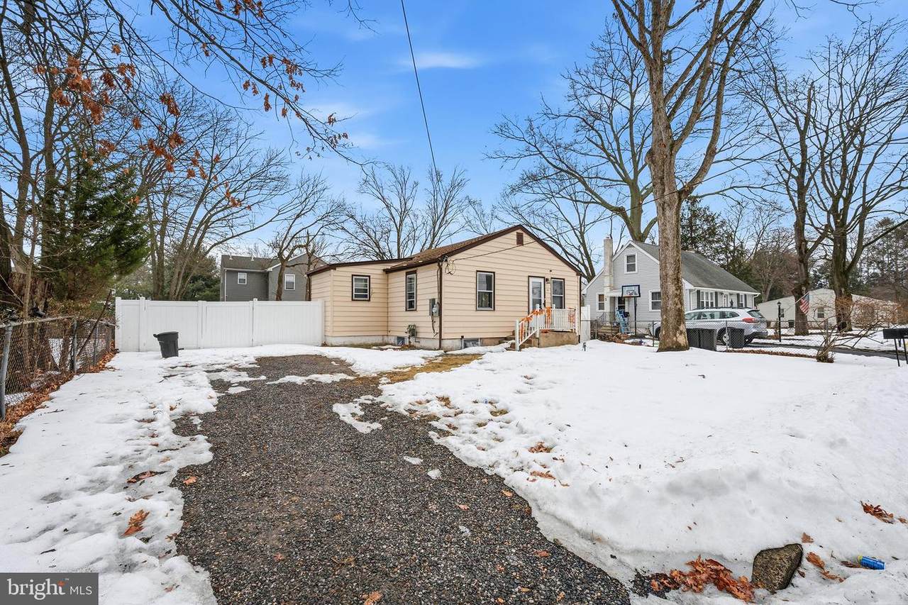 61 Cooney - Photo 1