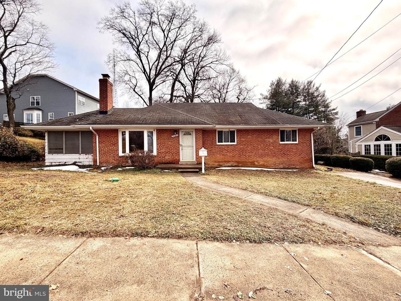 2121 Patrick Henry Drive - Photo 1