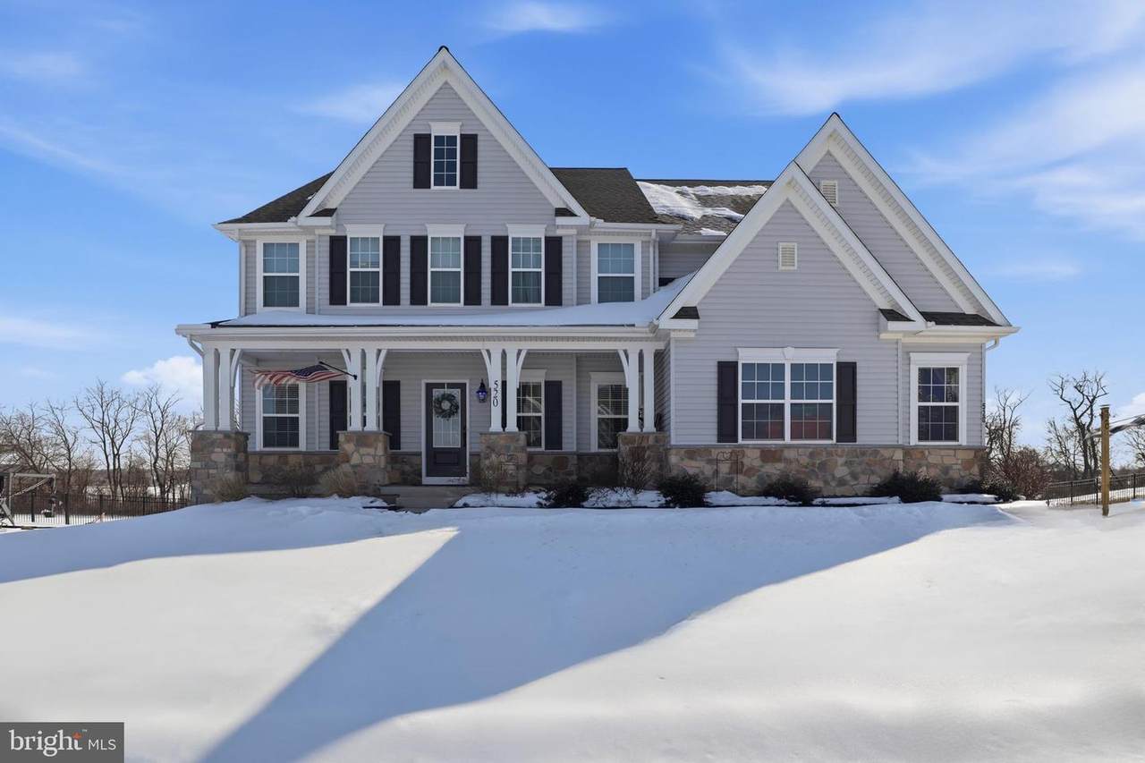 520 Darrow Road - Photo 1