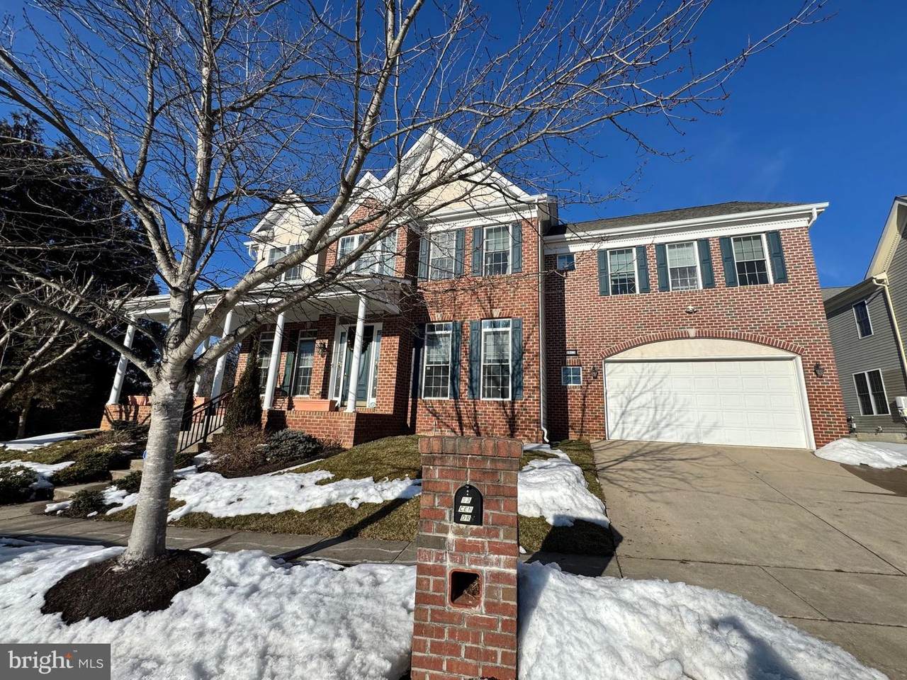 5200 Scenic Drive - Photo 1