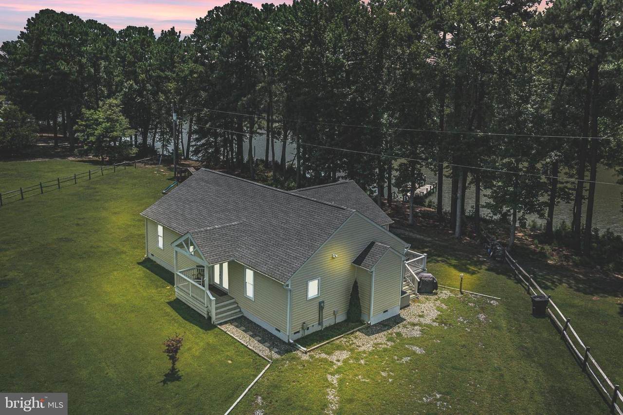 408 Smith Point Road - Photo 1