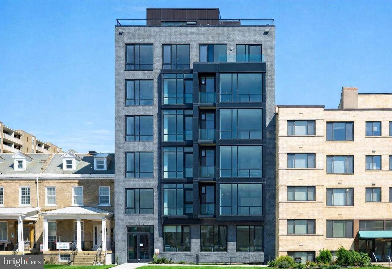 4111 Connecticut Avenue - Photo 1