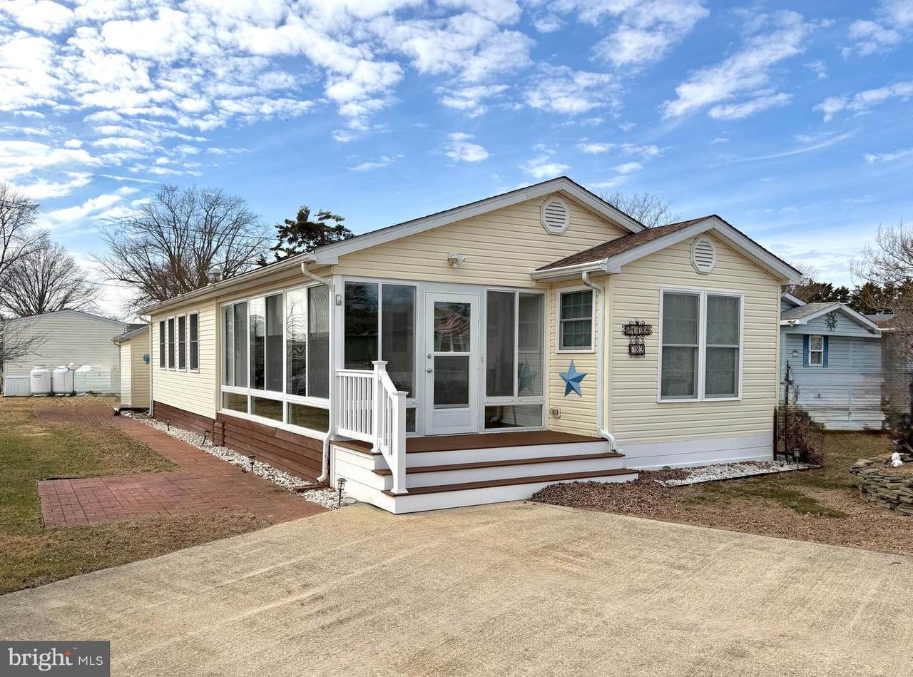 21734 C Street - Photo 1