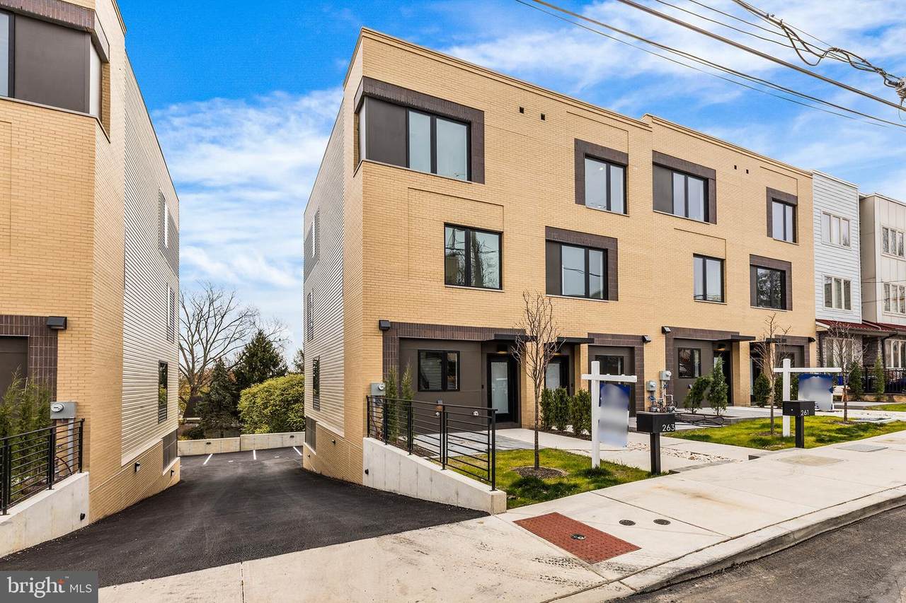 265 Delmar Street - Photo 1