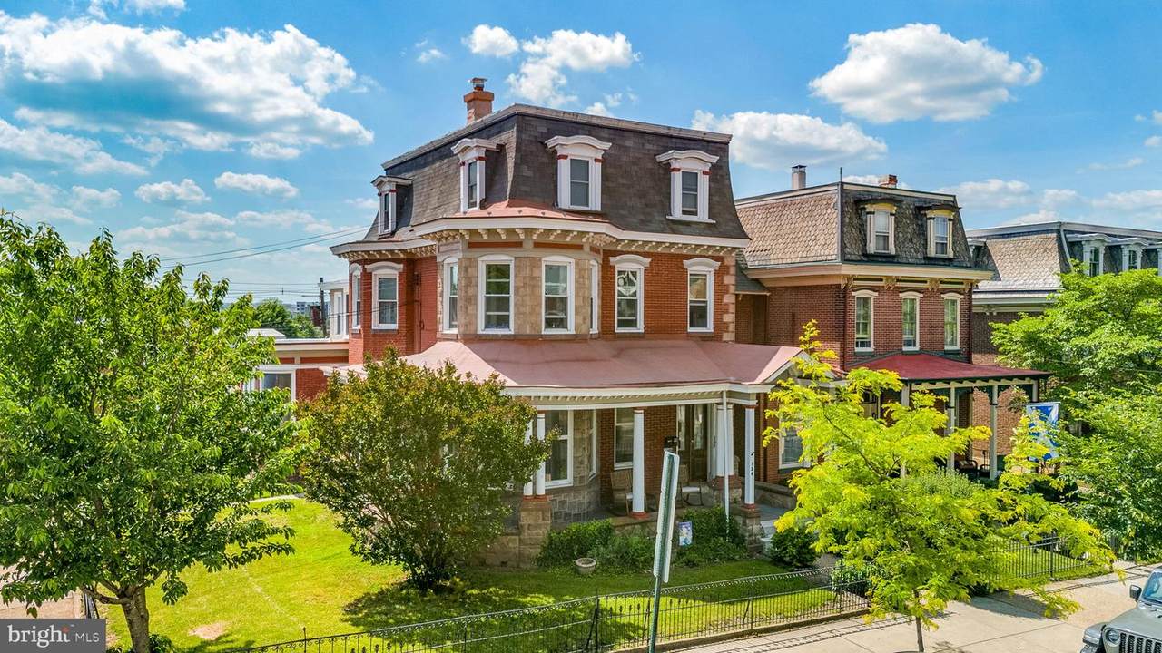 134 Gay Street - Photo 1