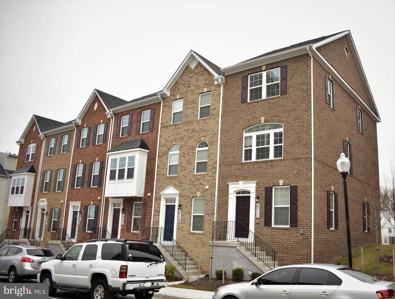 4711 Crest View Drive - Photo 1