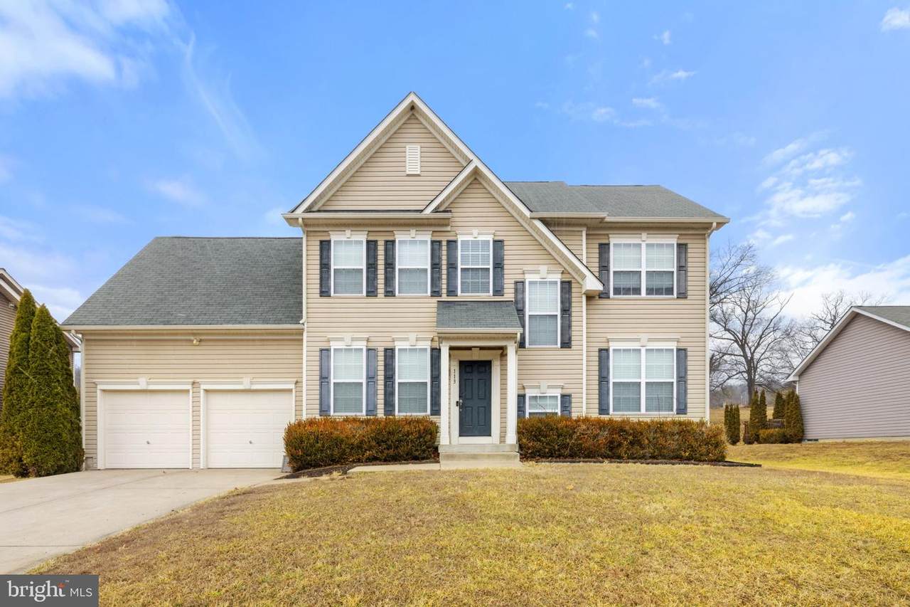 113 Colonial Drive - Photo 1