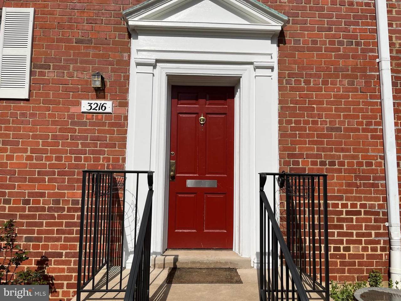 3216 Gunston Road - Photo 1