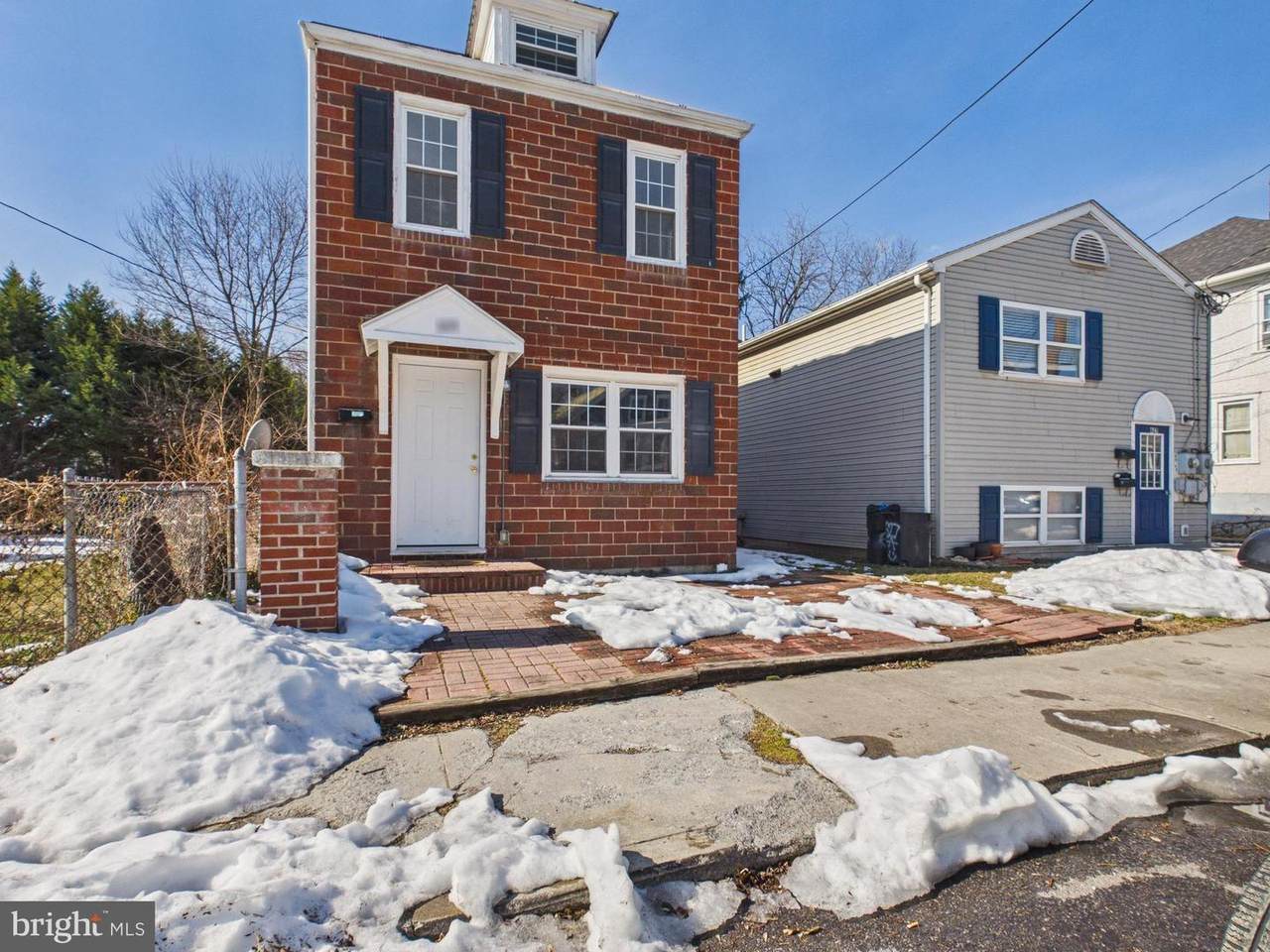 629 Virginia Avenue - Photo 1