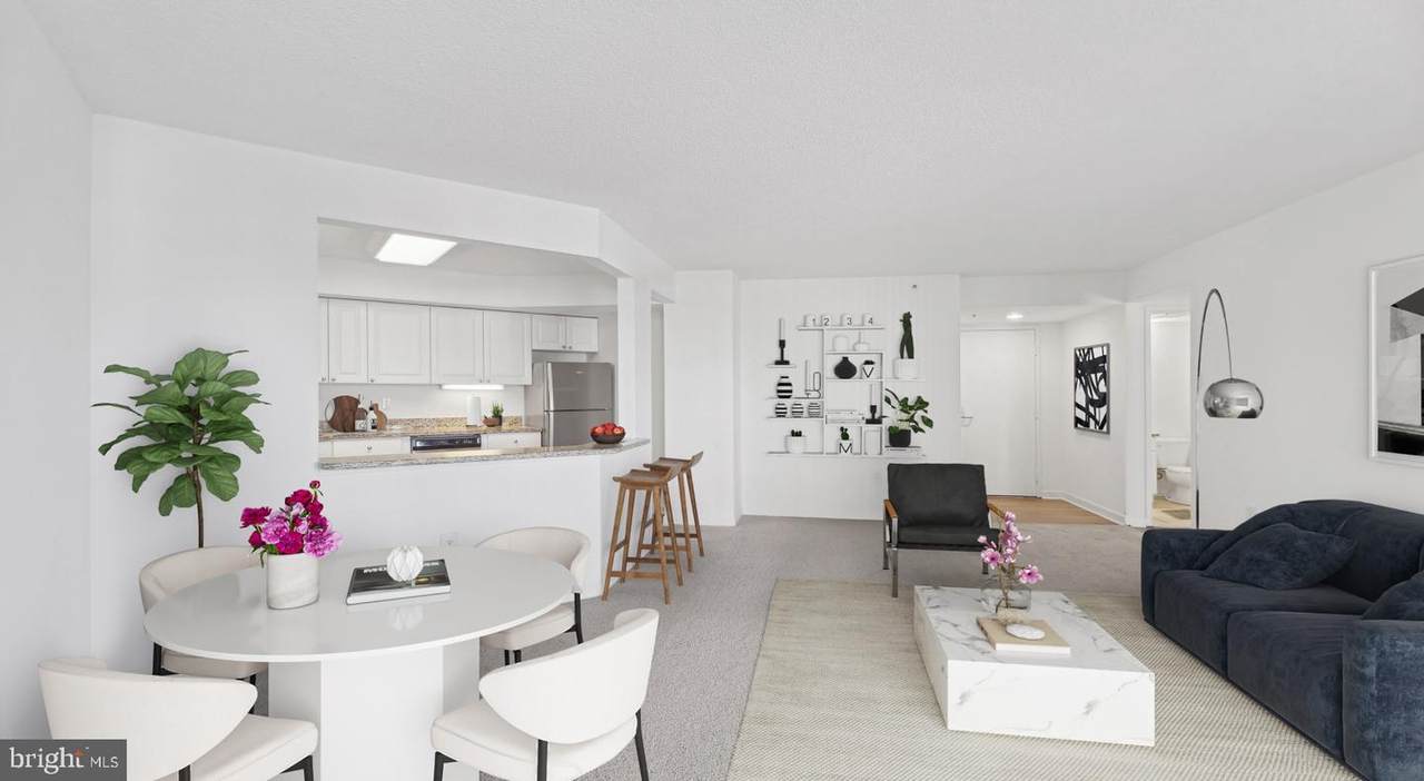 450 18TH Street - Photo 1