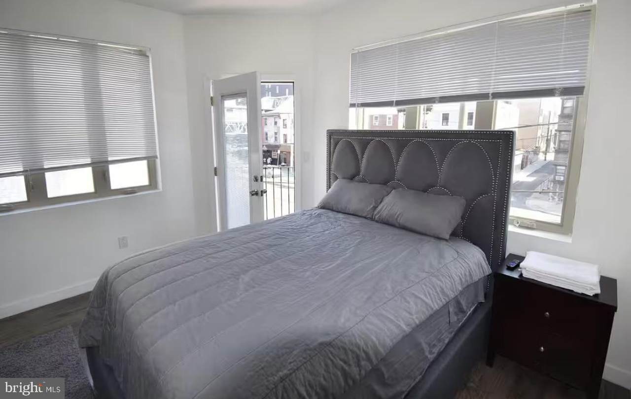 117 Girard Avenue - Photo 1