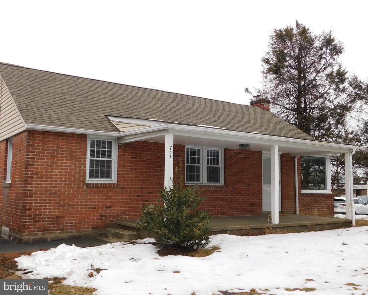 737 Churchville Road - Photo 1