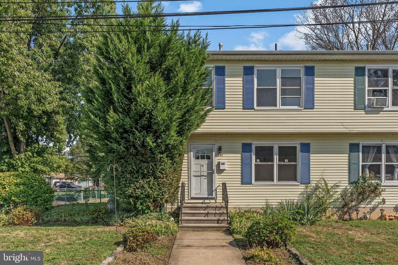 341 Clarkson Street - Photo 1