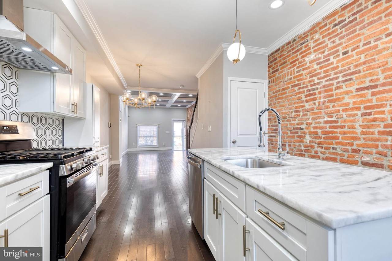 635 Lehigh Street - Photo 1