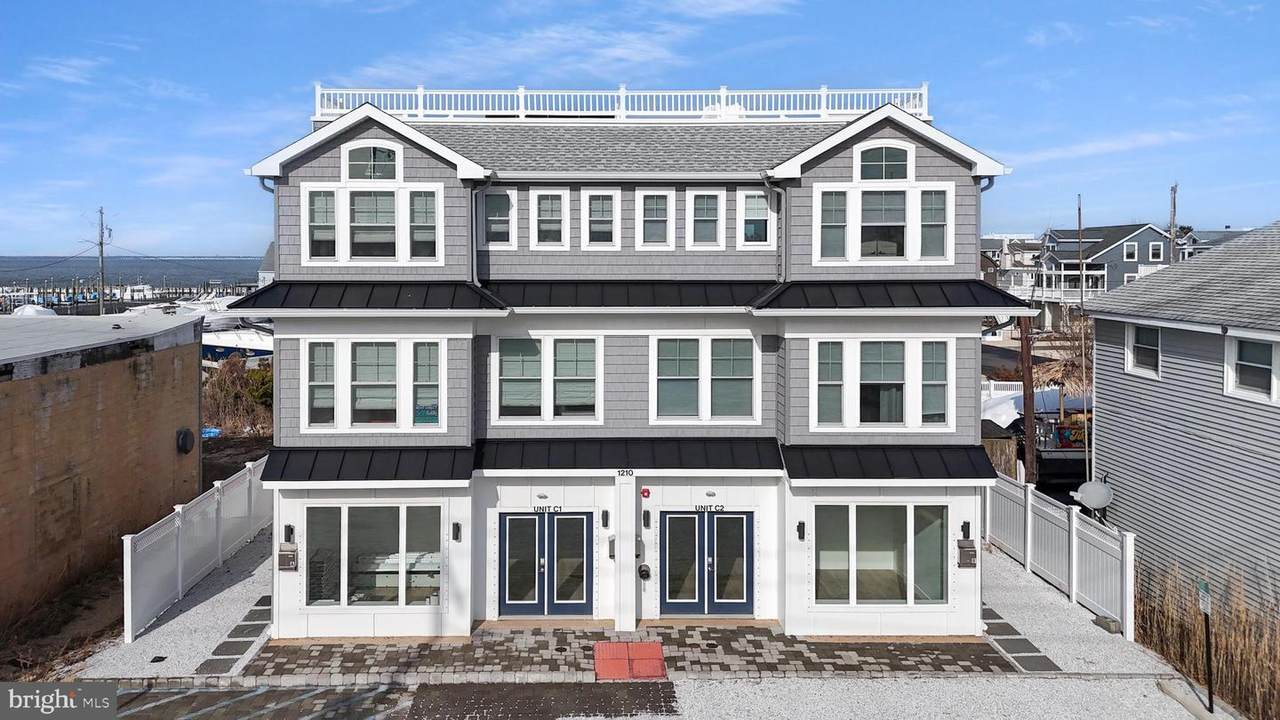1210 Long Beach Blvd - Photo 1