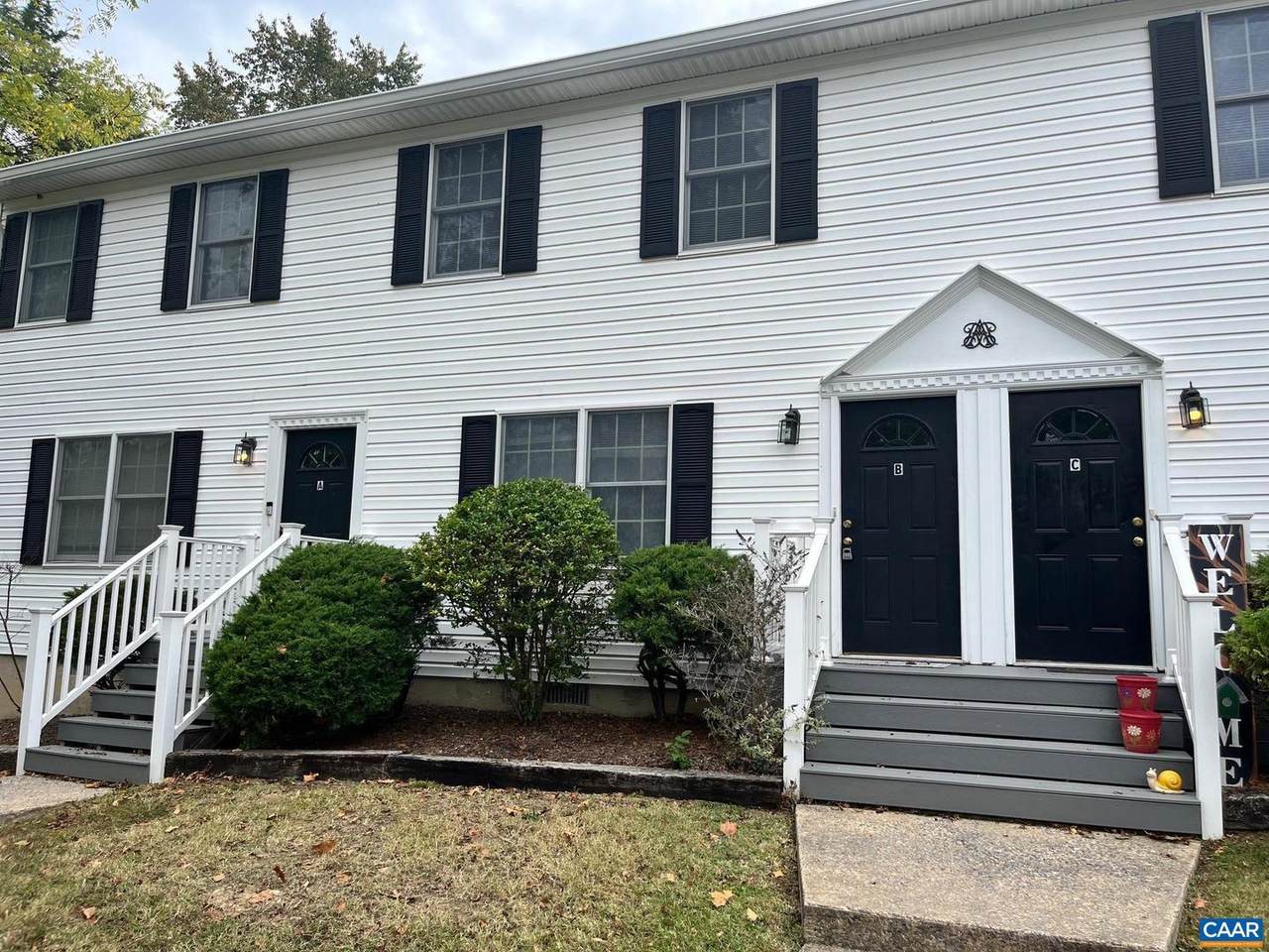 1388 5TH ST - Photo 1