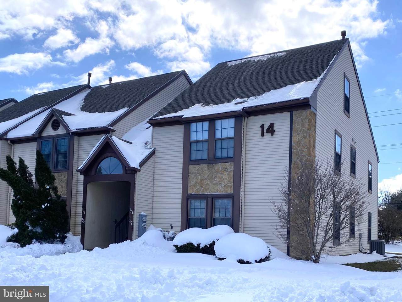 324 Georgia Court - Photo 1