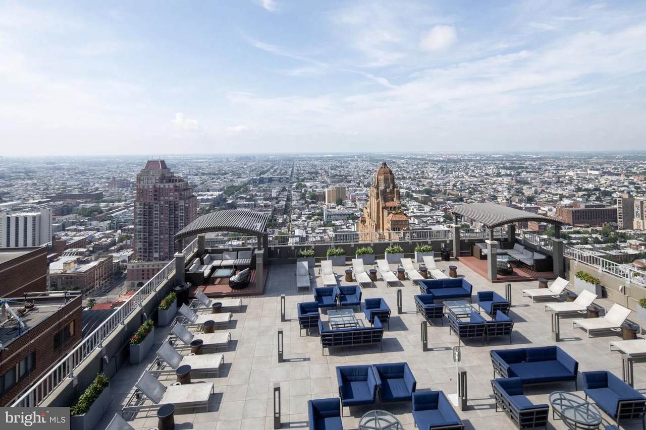 1500 Locust Street - Photo 1