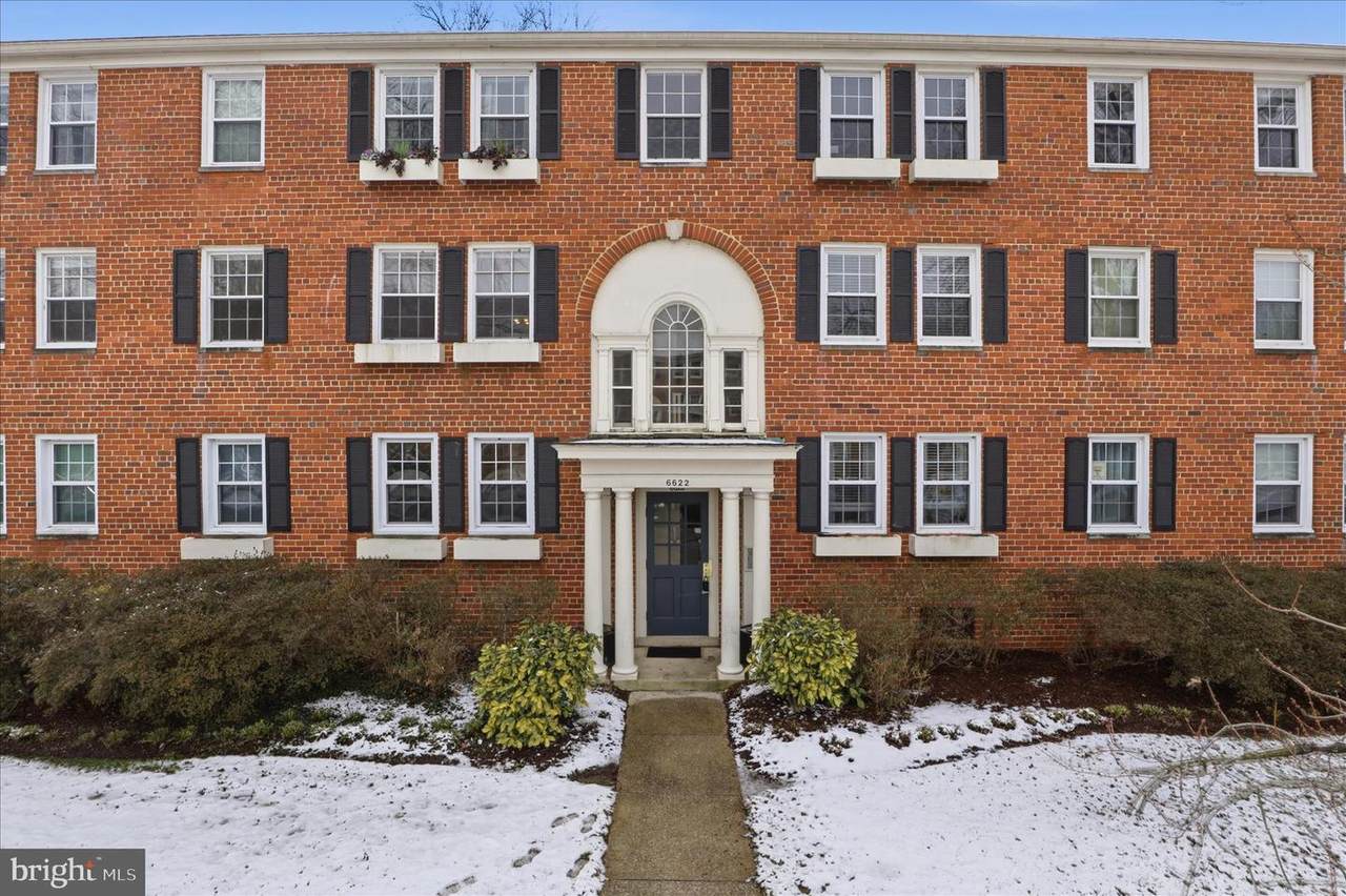 6622 10TH Street - Photo 1