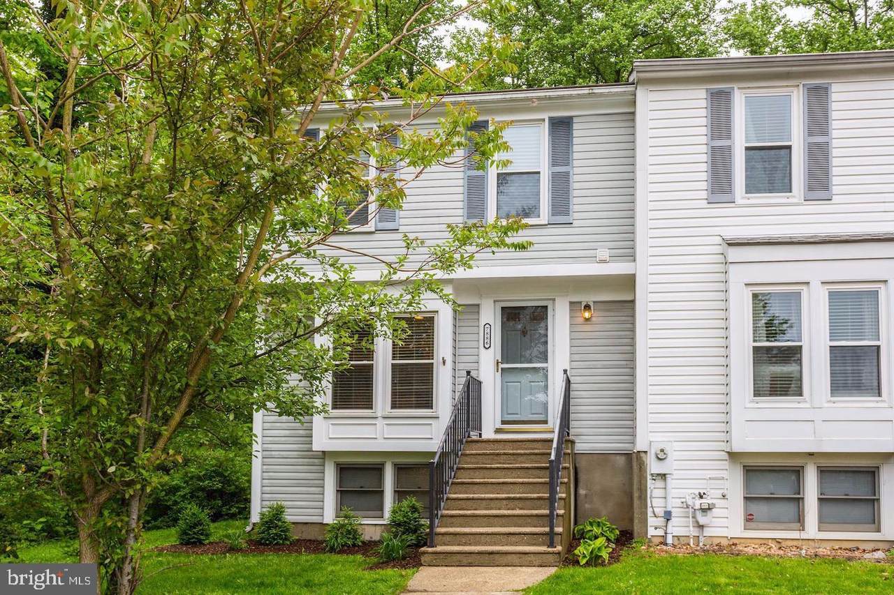 7886 Marioak Drive - Photo 1