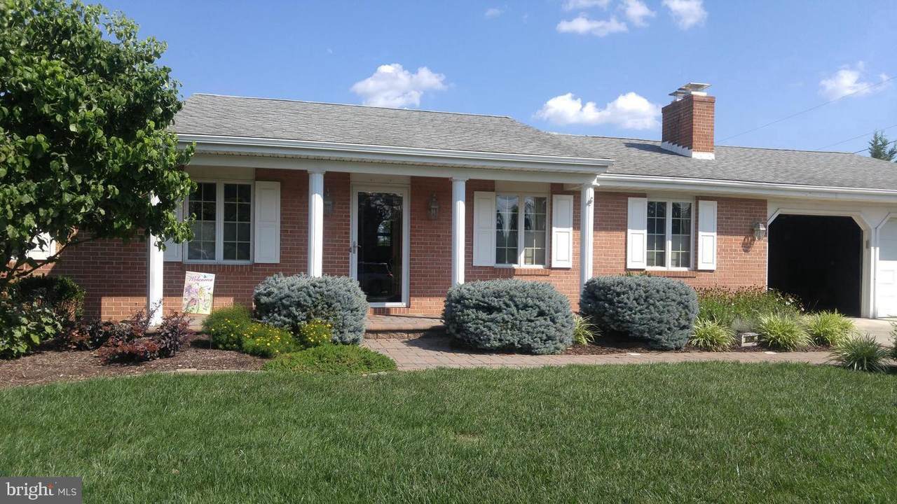 8509 Winchester Avenue - Photo 1