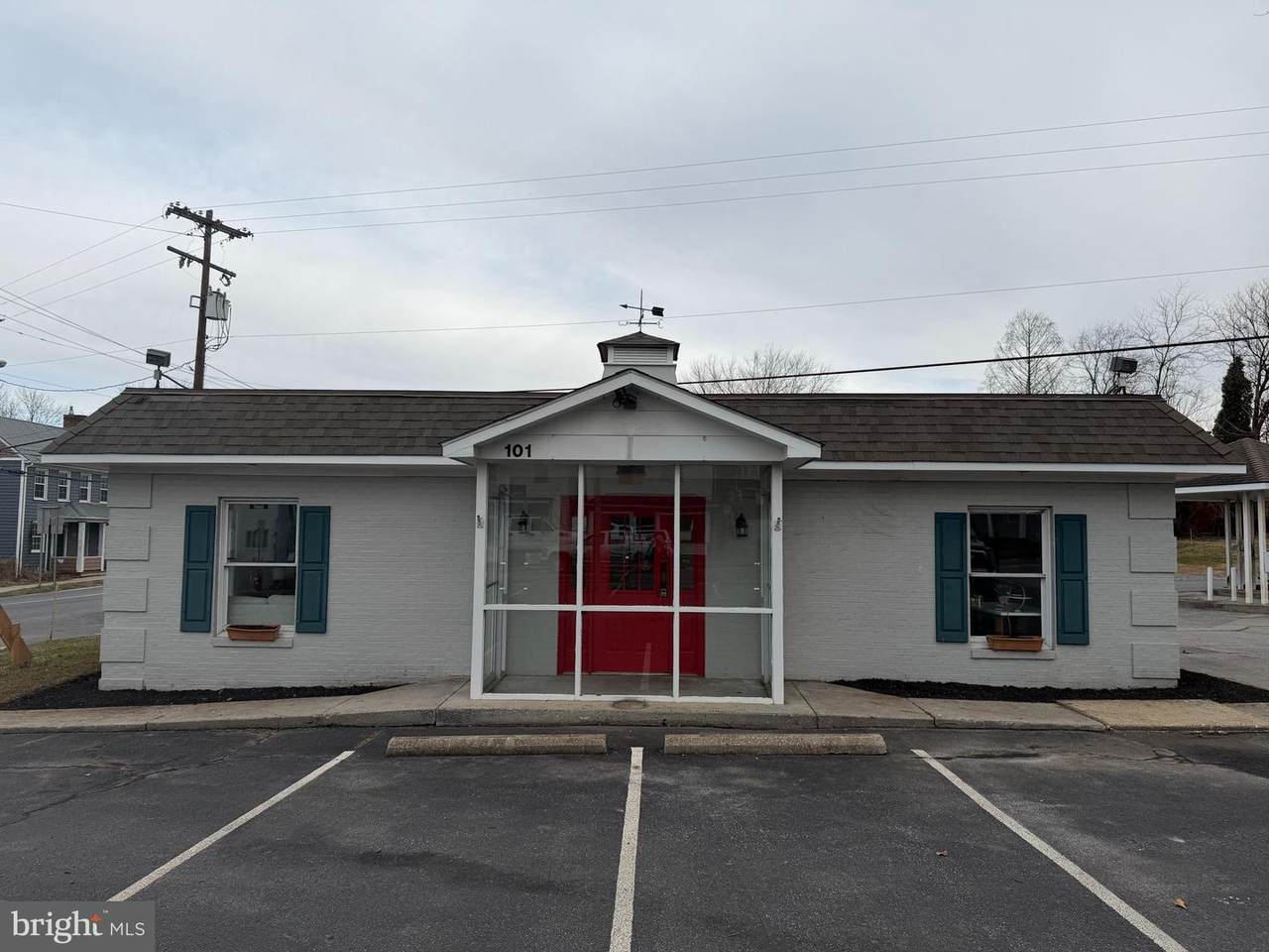 101 Main Street - Photo 1