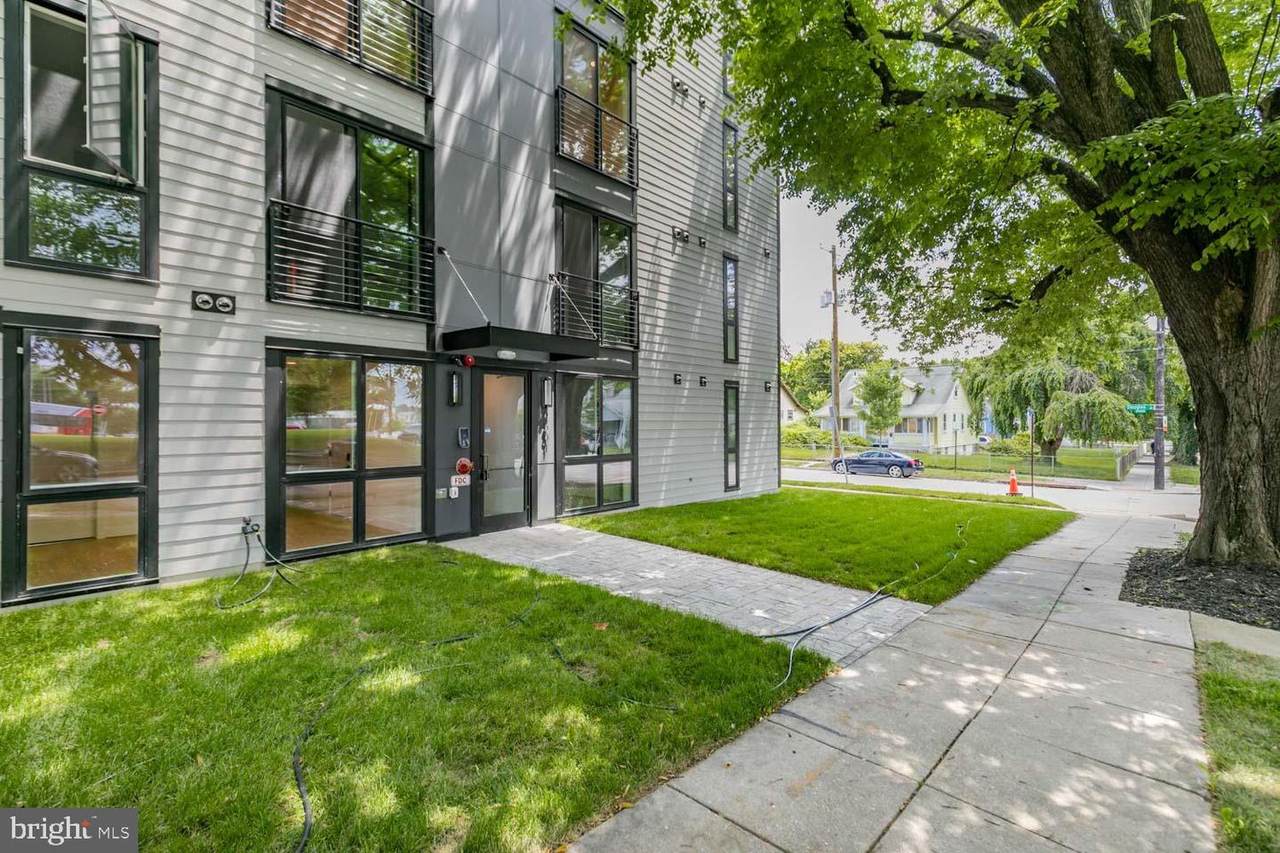 2601 30TH Street - Photo 1