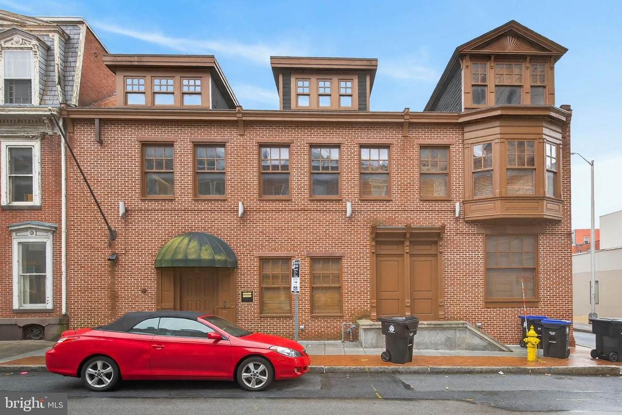 215 Pine Street - Photo 1
