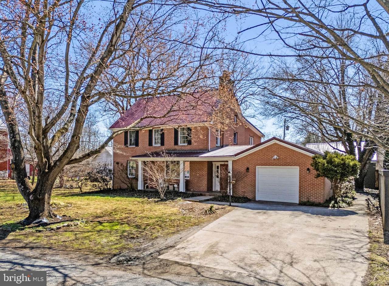 22 Fairmont Avenue - Photo 1