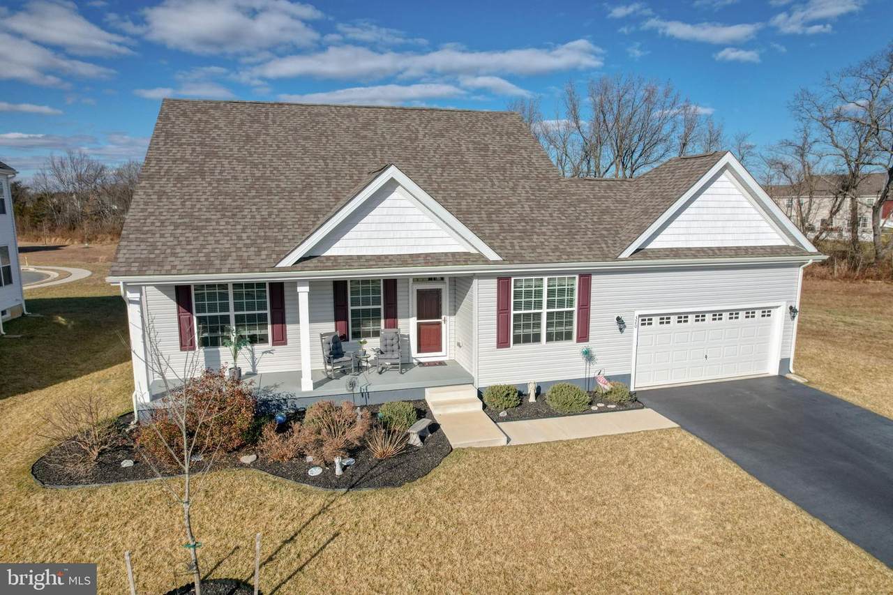320 Clear Stream Drive - Photo 1