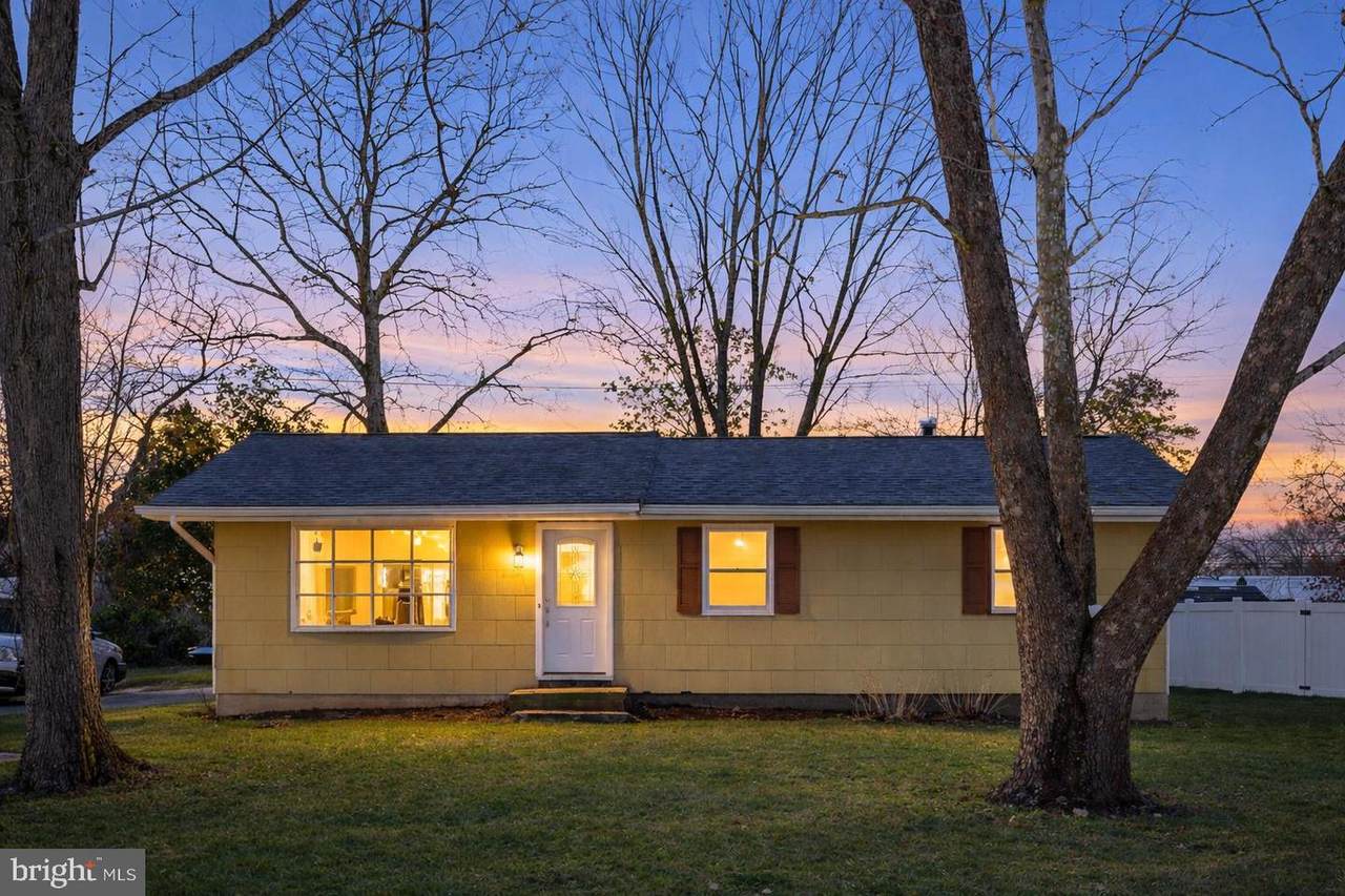 1124 Spray Avenue - Photo 1