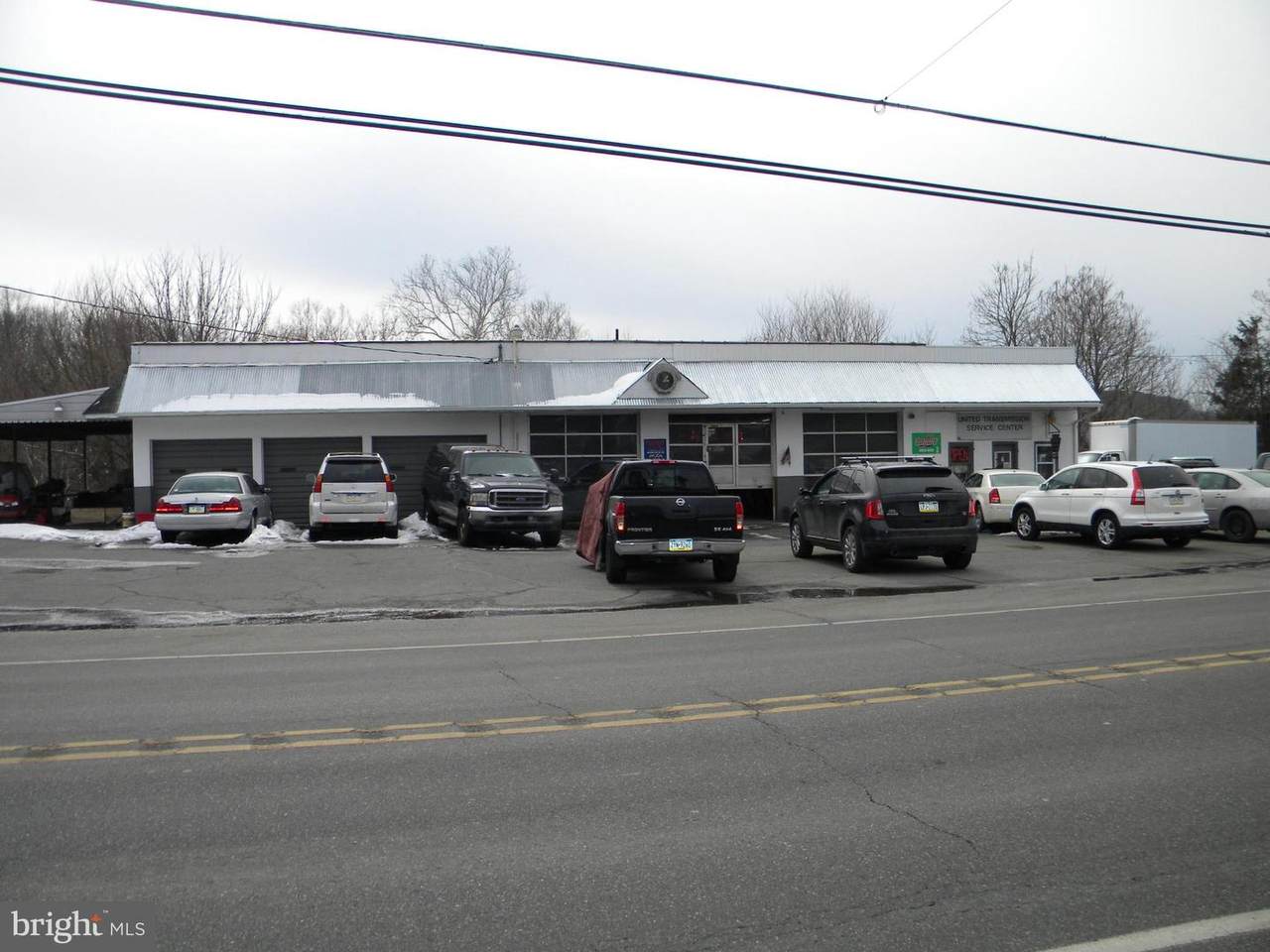 838 Gravel Pike - Photo 1