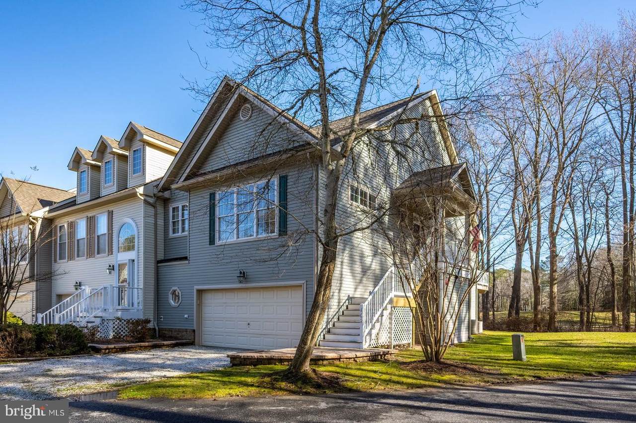 102 Hingham Lane - Photo 1