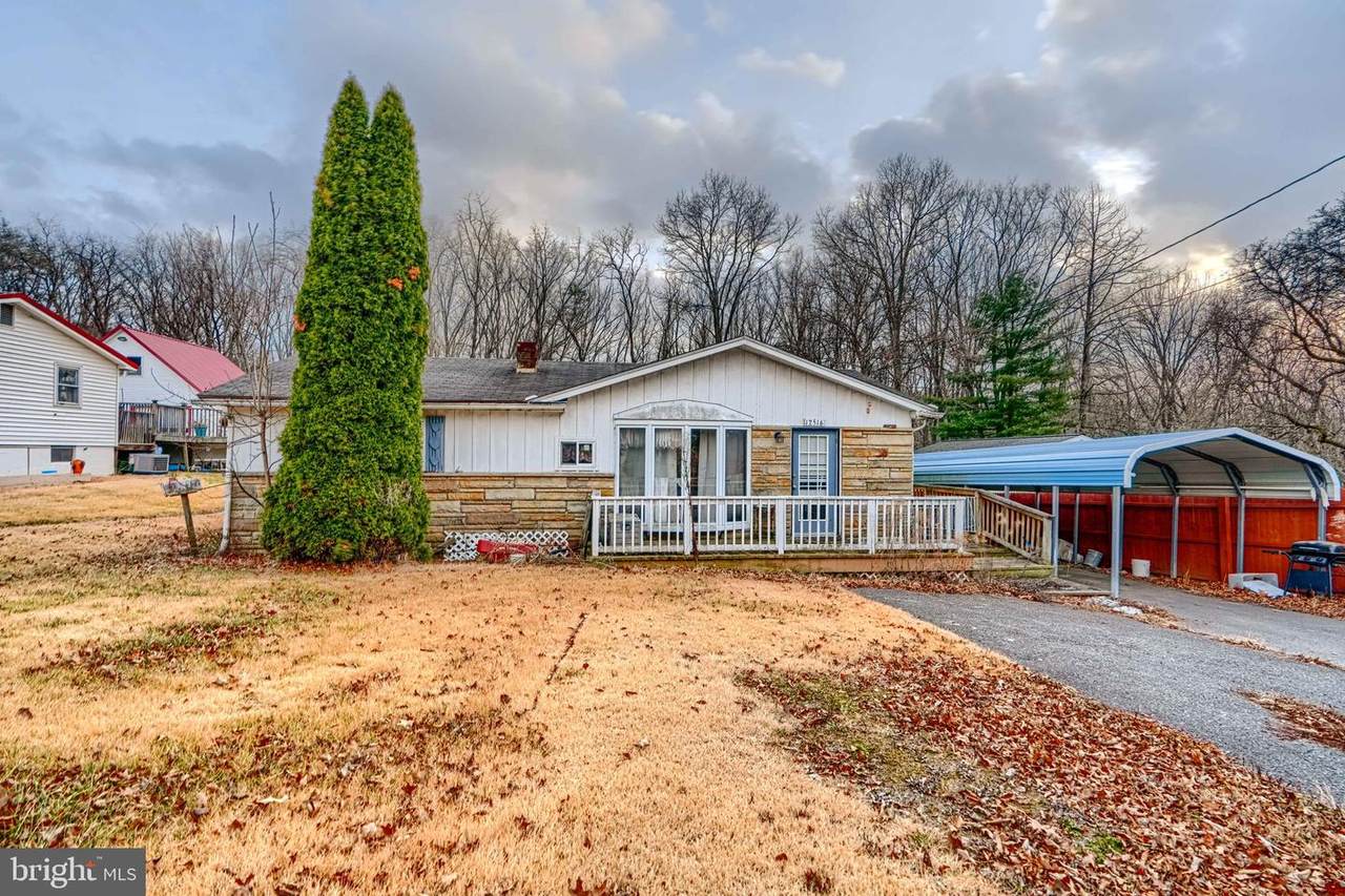 12516 Goldens Avenue - Photo 1