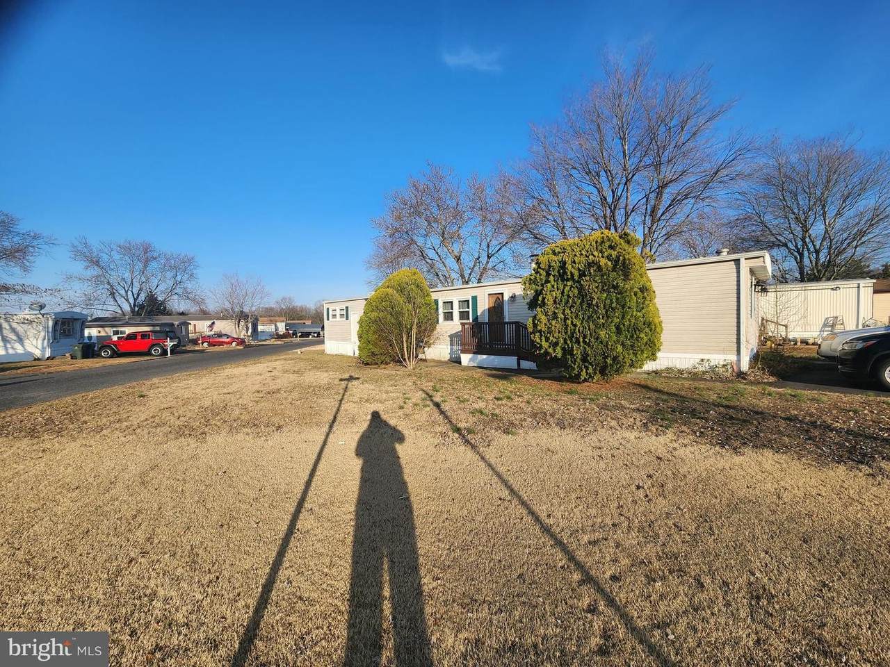 302 Arizona Ave - Photo 1