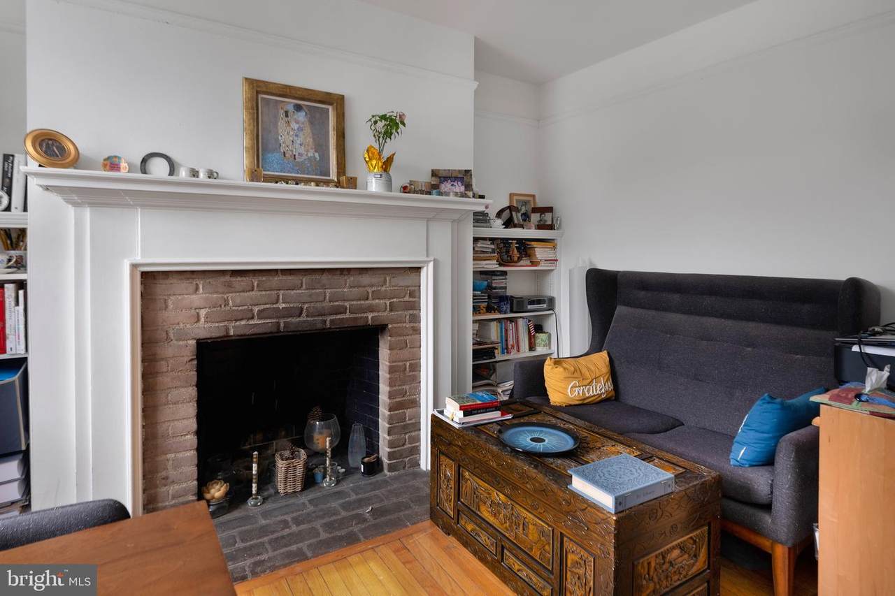 48 Nassau Street - Photo 1