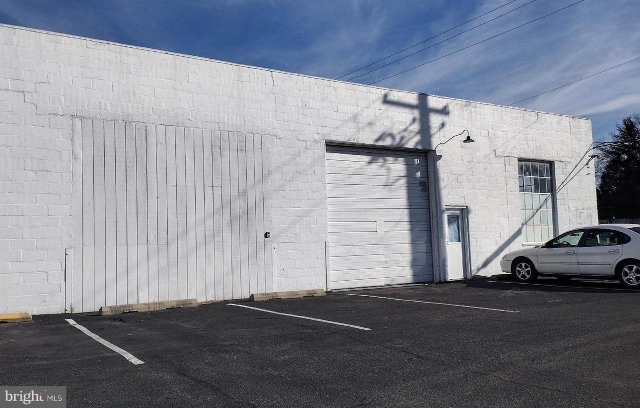 350 Aurora Street - Photo 1