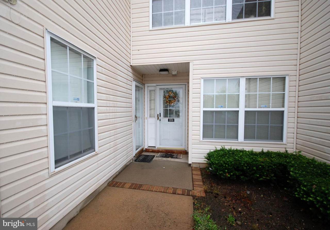 1101 Stony Brook Way - Photo 1