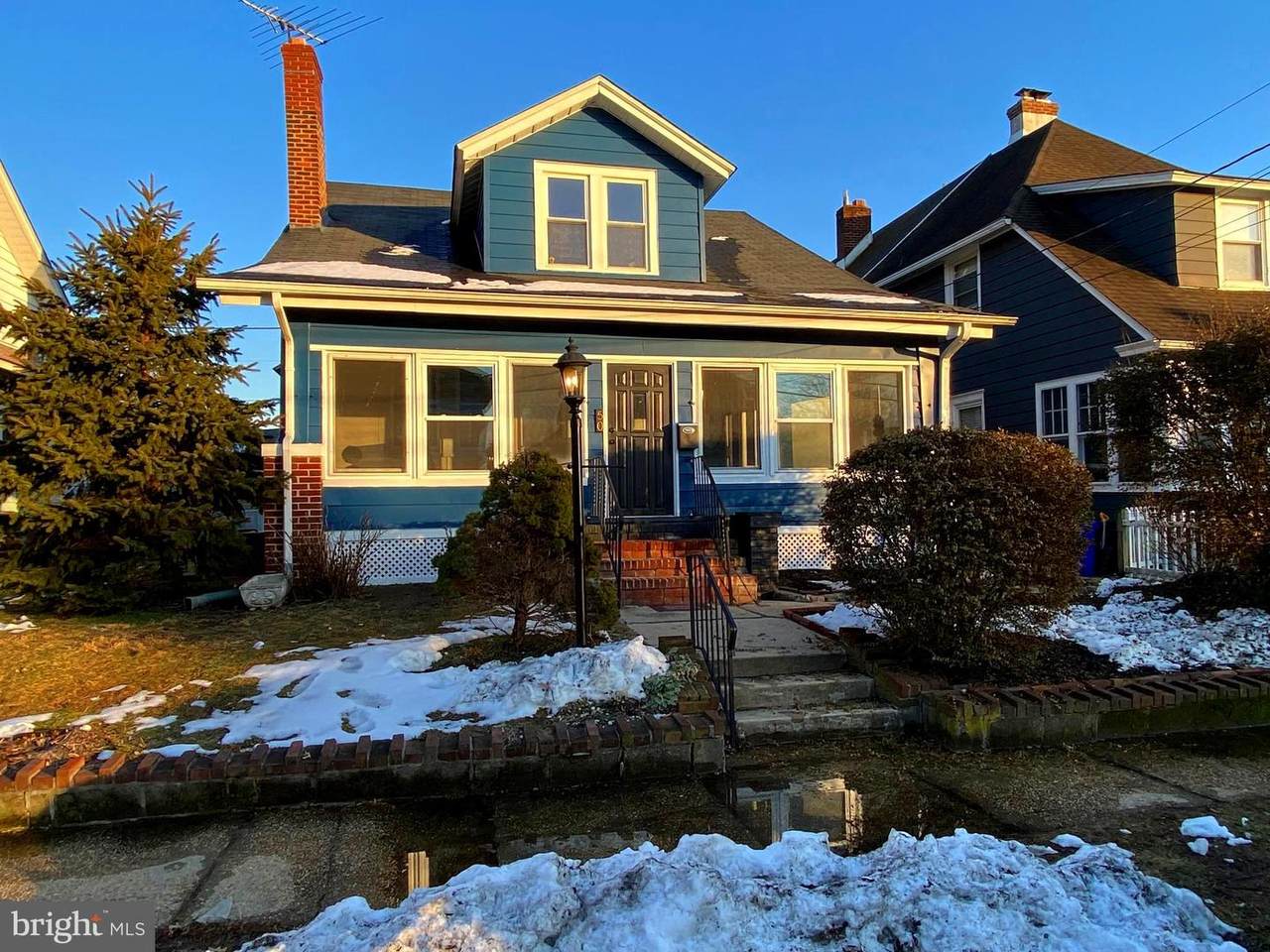 50 Lupton Avenue - Photo 1
