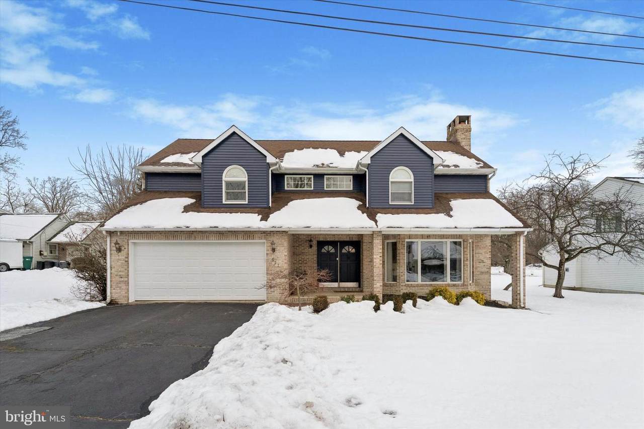 527 Ravine Street - Photo 1