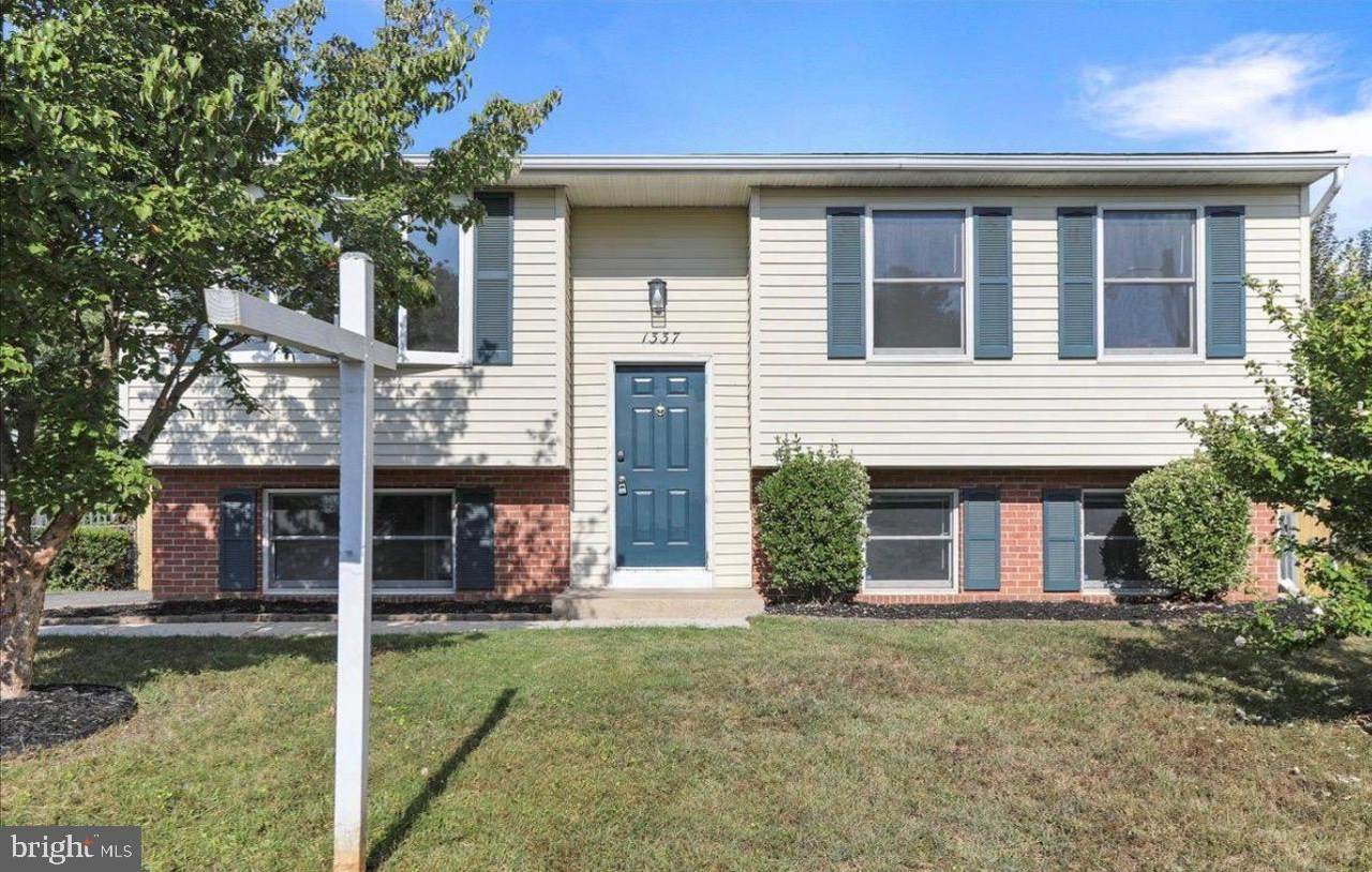 1337 Cedarwood Drive - Photo 1