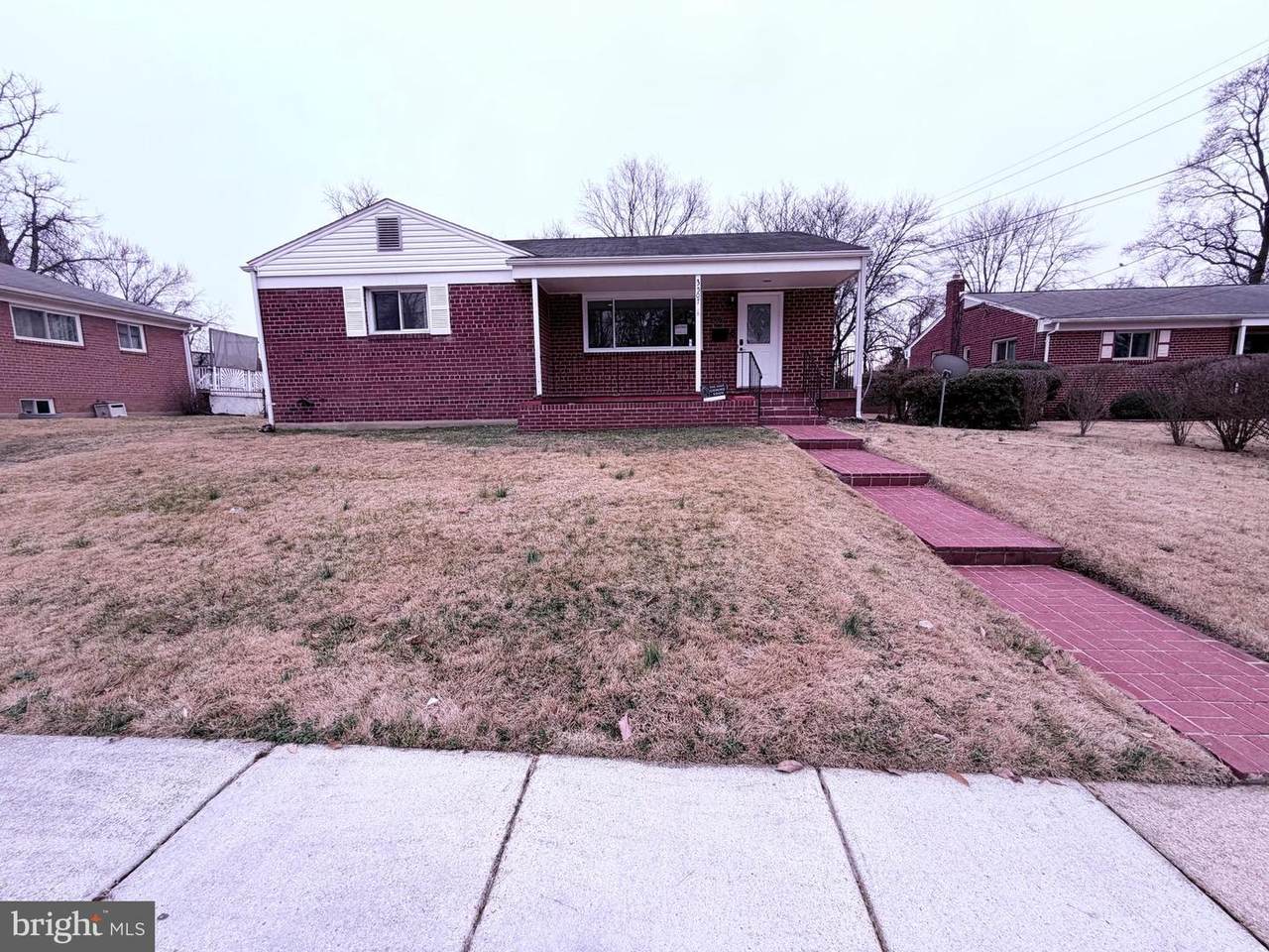 3507 Riviera Street - Photo 1