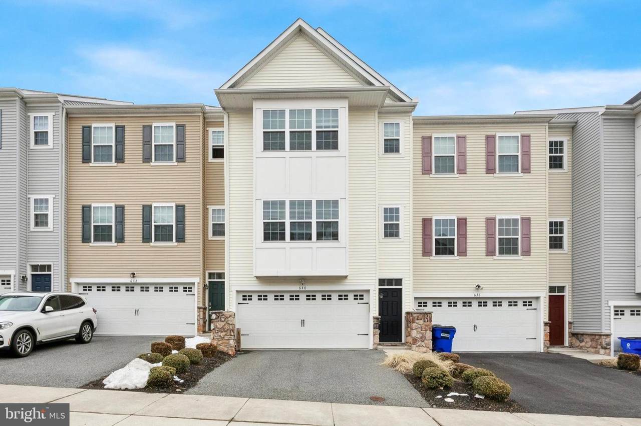640 Jacobsen Circle - Photo 1