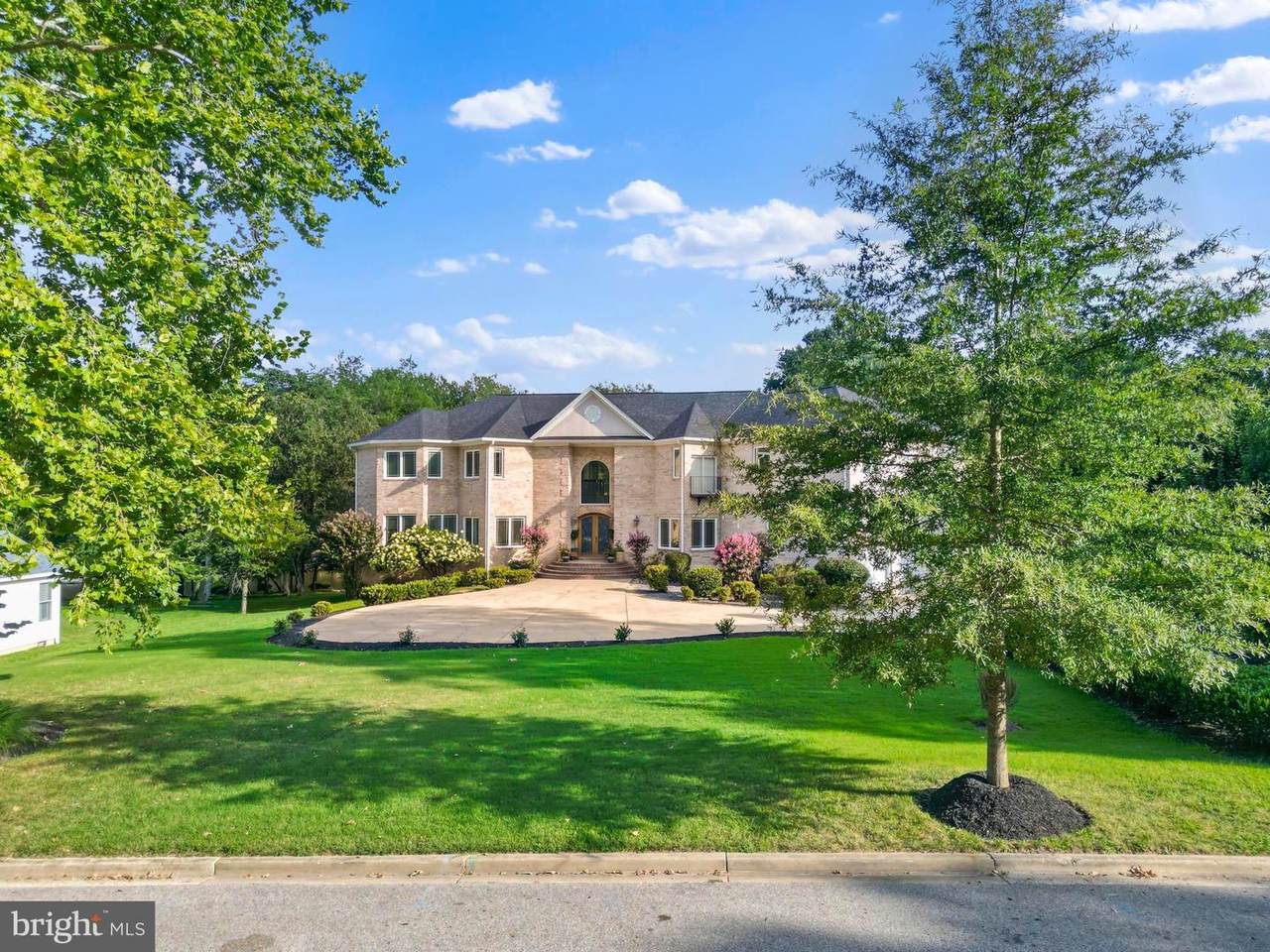 712 Swan Creek Road - Photo 1