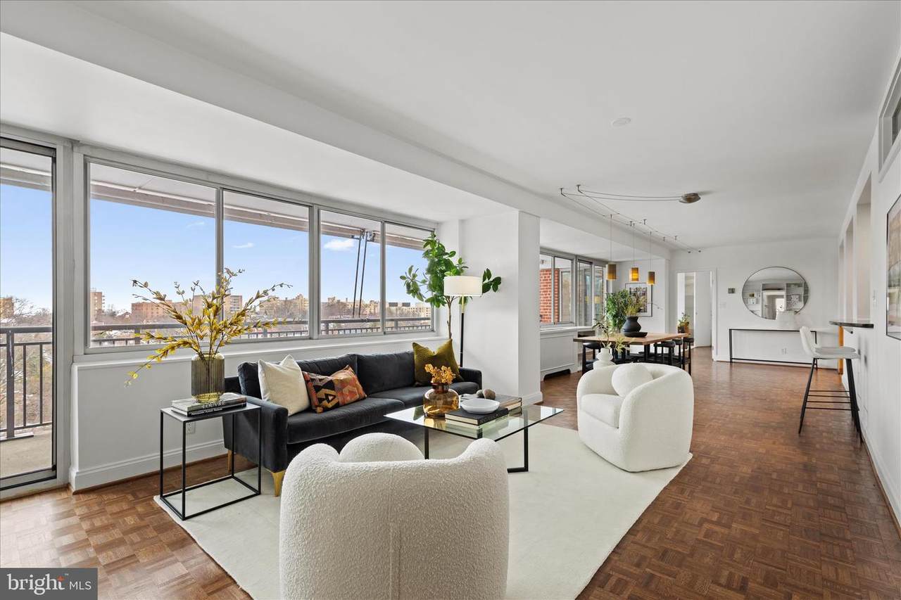 3900 Watson Place - Photo 1