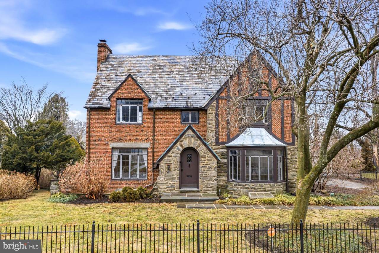 111 Dartmouth Road - Photo 1