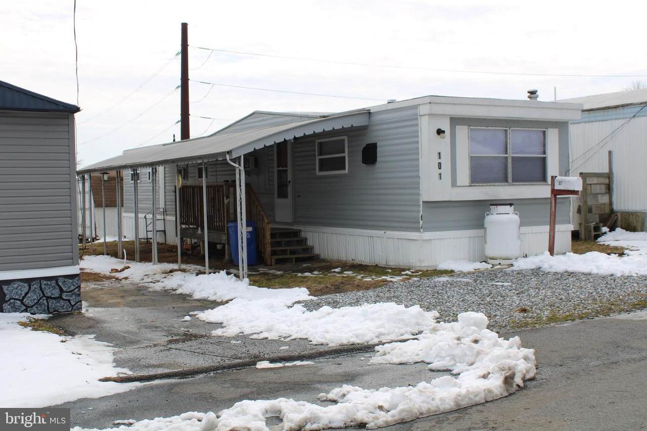 4300 9TH Street - Photo 1