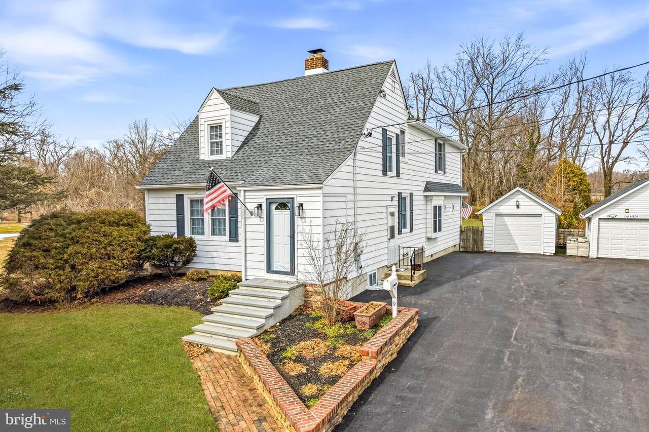 9 Haines Drive - Photo 1